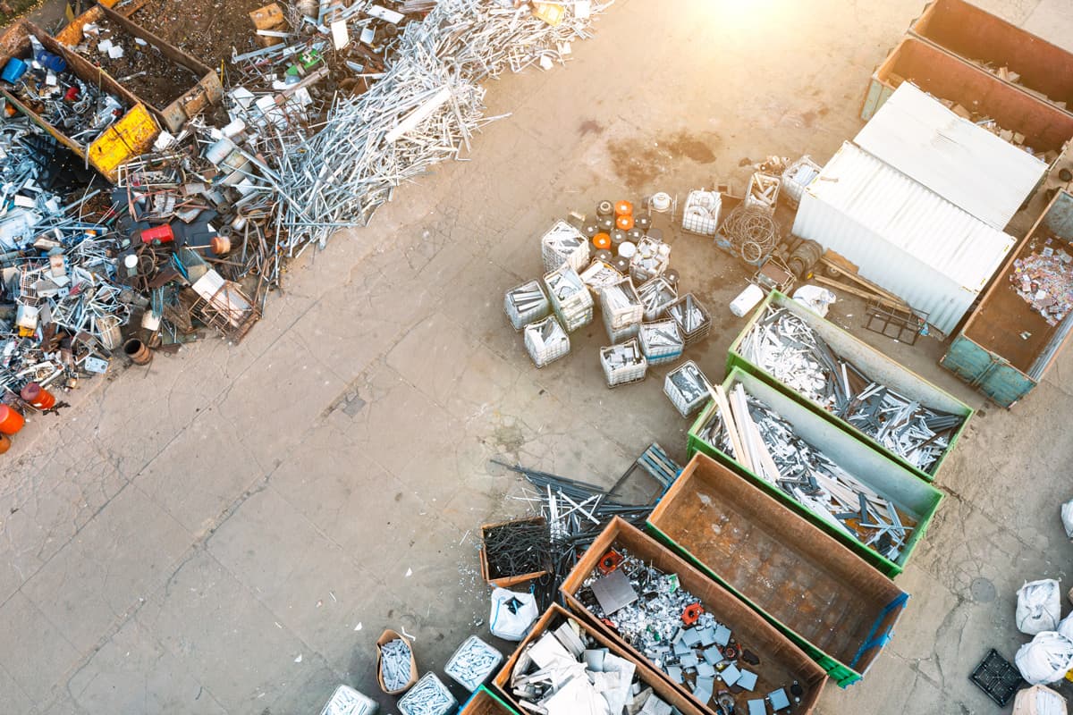 Fomentamos el reciclaje y disminuimos el uso de los recursos naturales